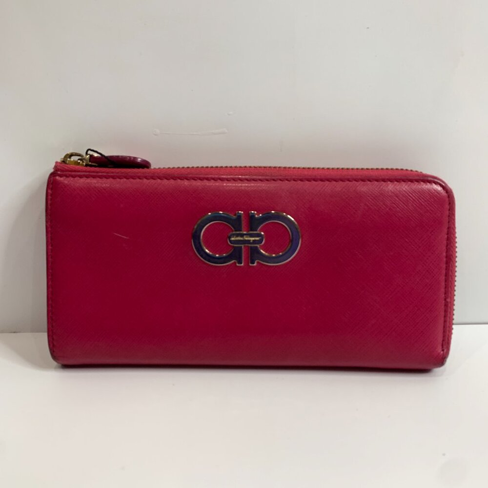 Salvatore Ferragamo Pink Zip-Around Saffiano Wallet with Gancini